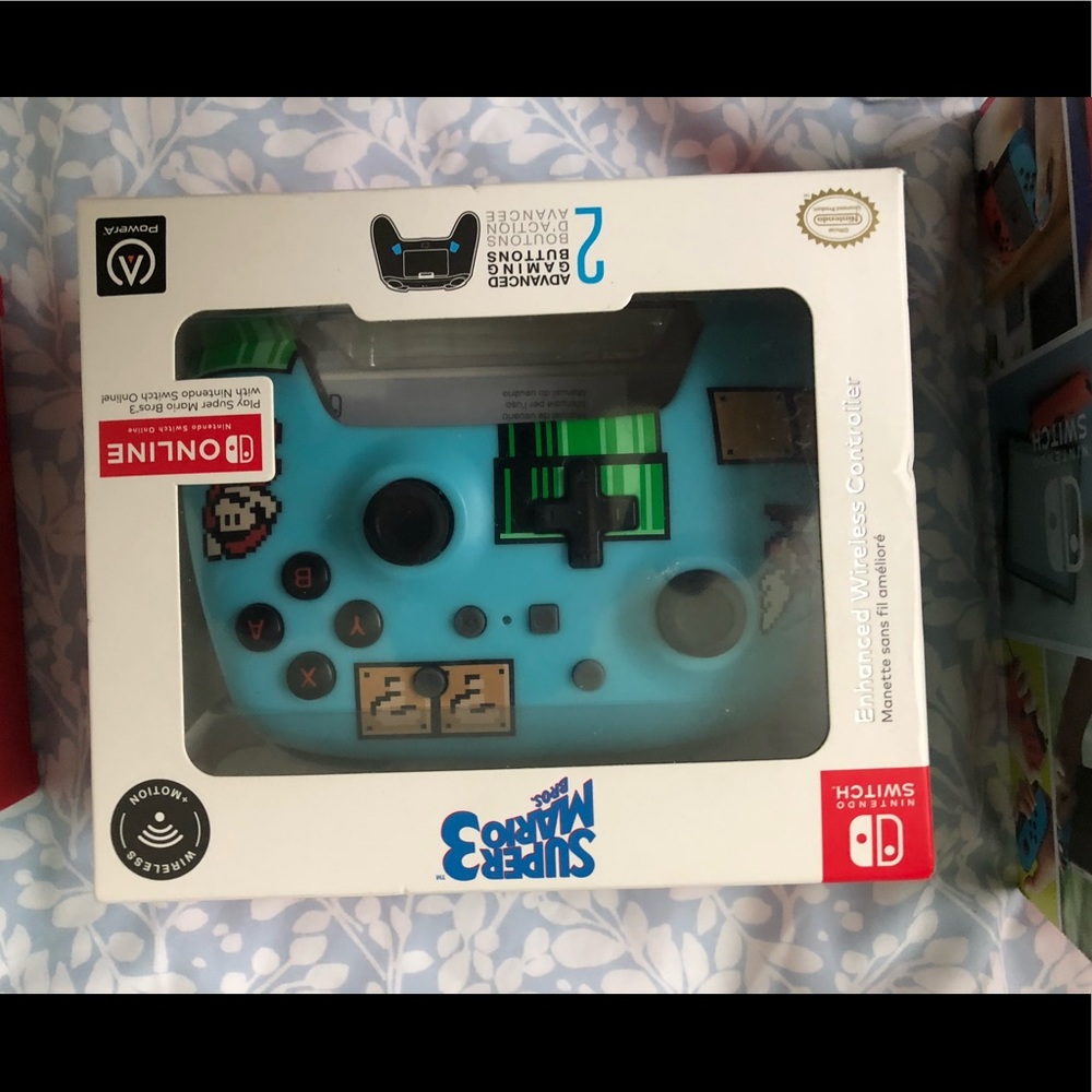 Nintendo Switch Console & 9 Games - Picture 4 of 7